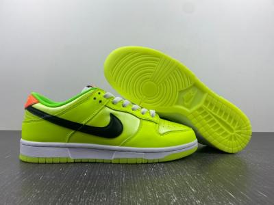 Dunk Low “Glow in the Dark”